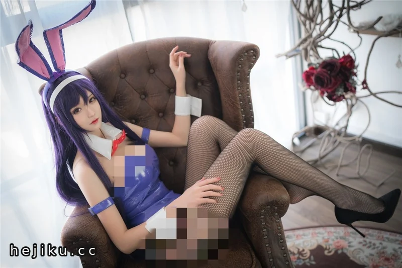 腐团儿cos图片合集打包，战术后退的经典造型都在这
